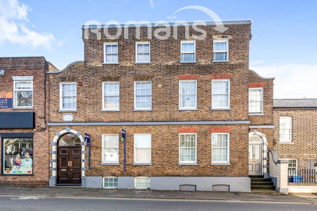 Main image of property: Lytton House, 6 Clarence Road, Windsor, SL4