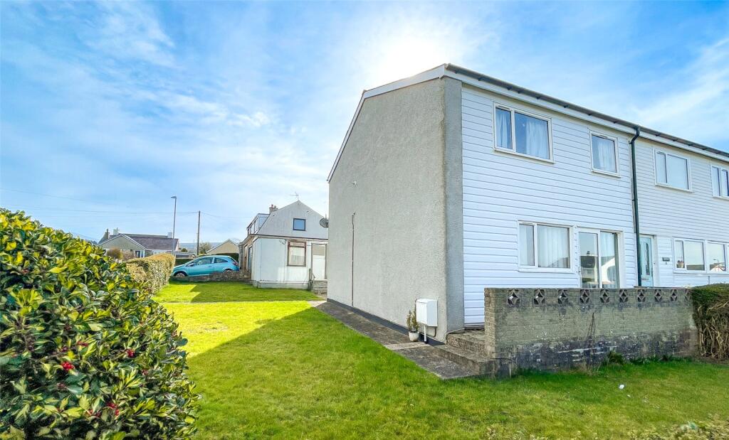 Main image of property: Y Grugan, Groeslon, Caernarfon, Gwynedd, LL54