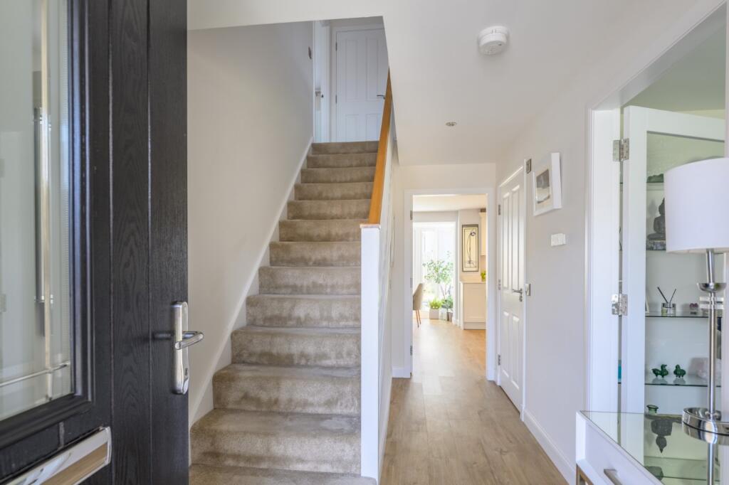 House in Kirkcaldy, Fife - View 3