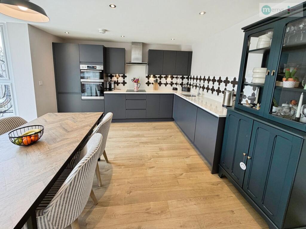 House in Irthlingborough, North Northamptonshire - View 5