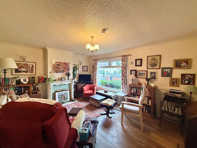 16, Westwood Avenue, Ayr photo 3