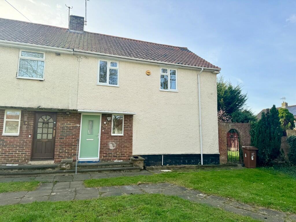 Main image of property: Teynham Green, Gillingham, Kent, ME8