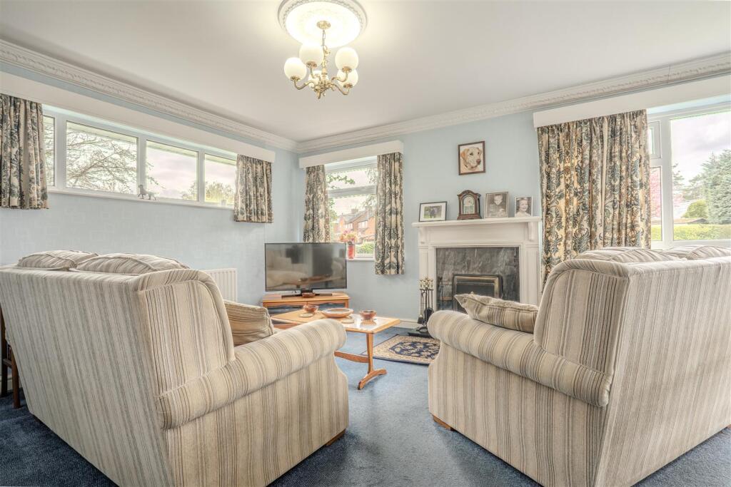 House in Harborough, Great Glen - View 5