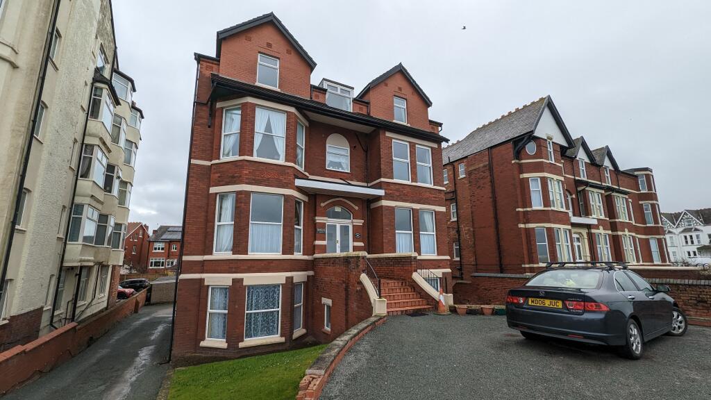 Main image of property: Promenade, Southport, PR9 0JJ