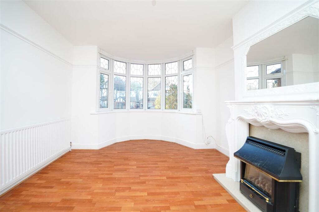 Additional image 3 of Pembroke Croft, Birmingham, B28