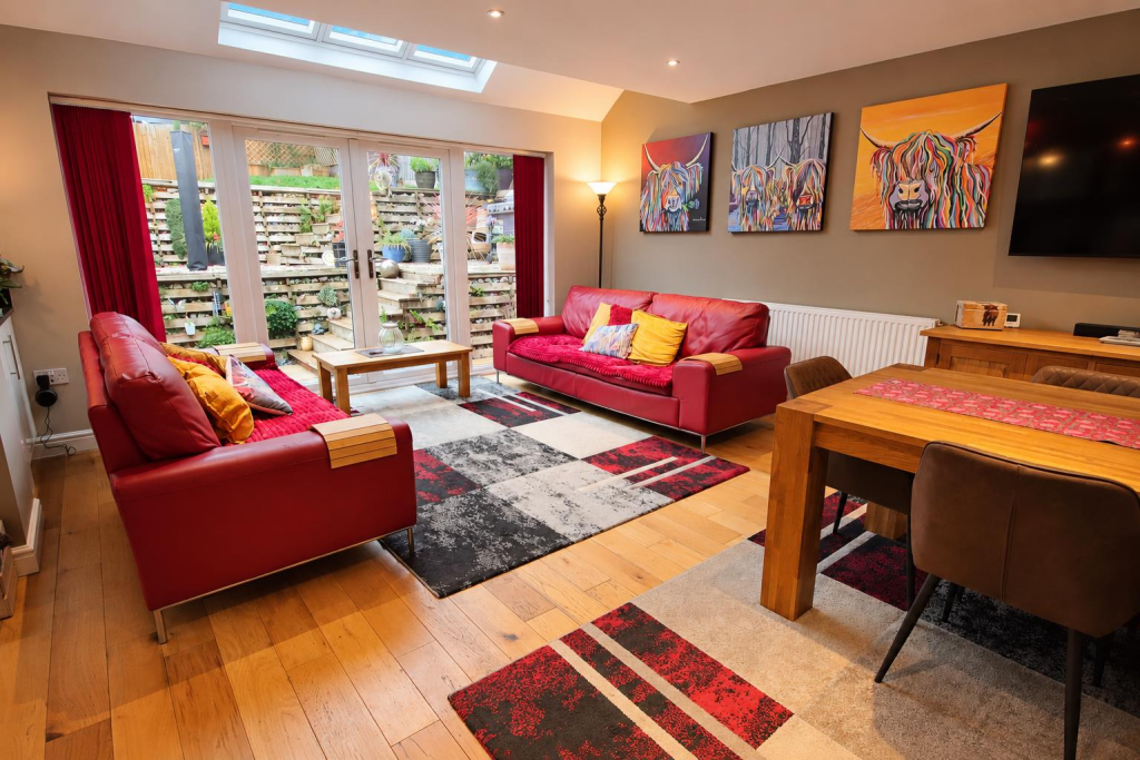 House in Swindon - View 4