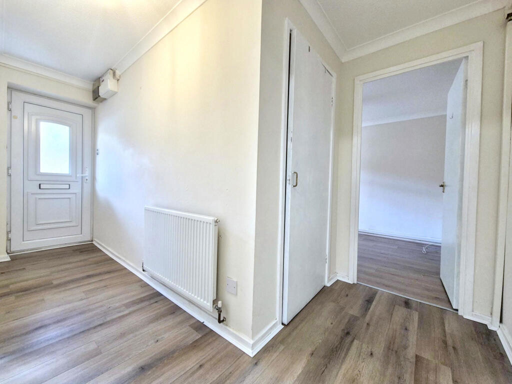 Apartment in South Tyneside, North East - View 4