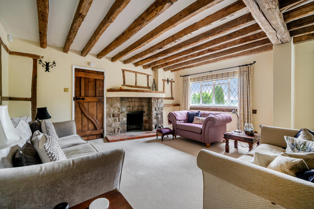 House in Slough - View 2