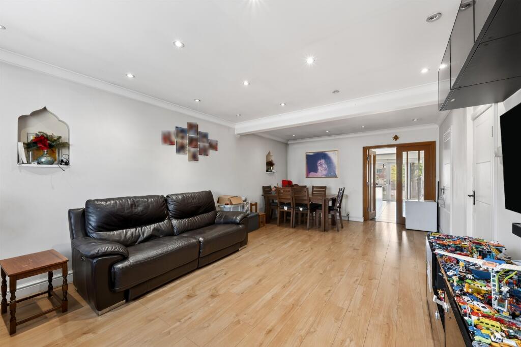 Brinkley Road, Worcester Park - View 6