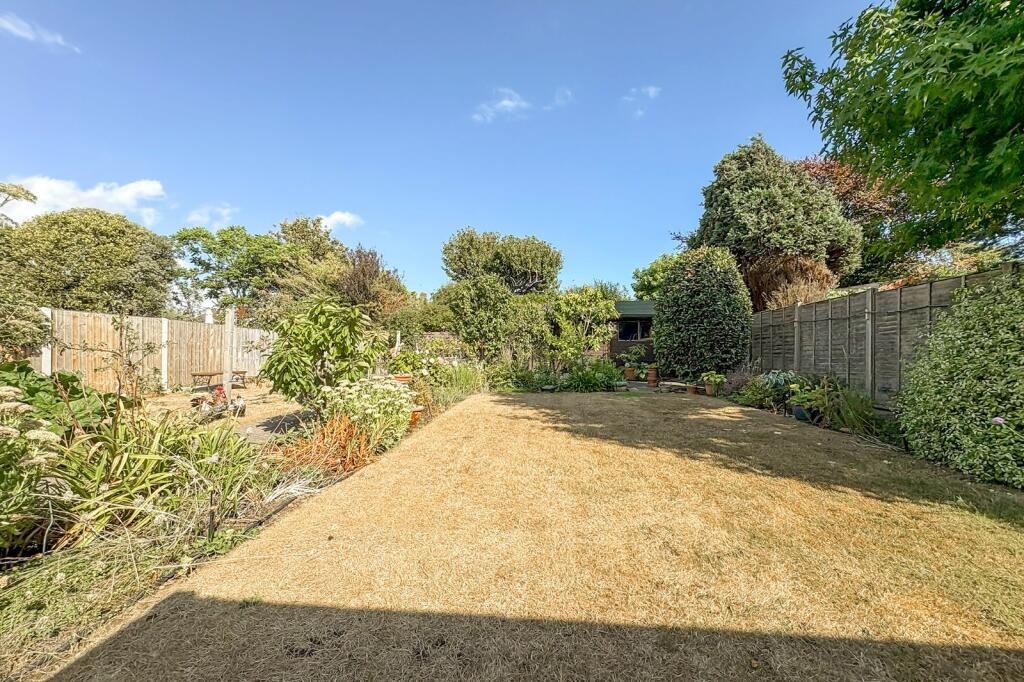 House in Brighton - More