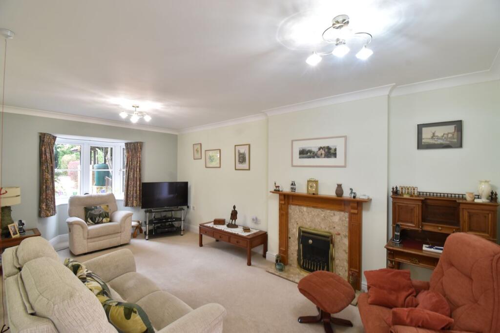 House in Rochester - View 4