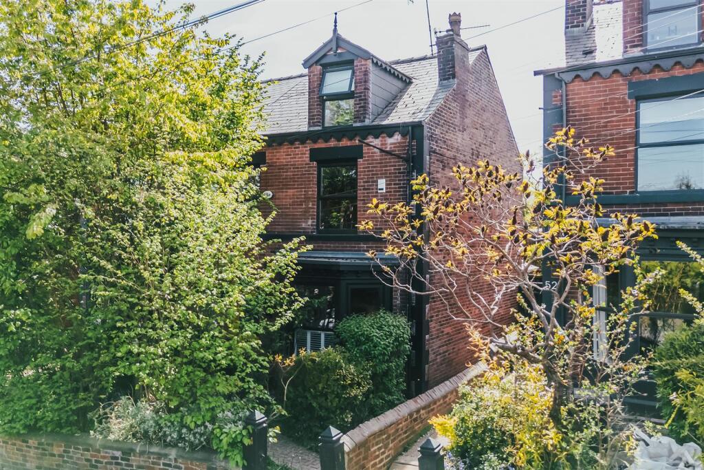 Main image of property: Southgrove Road, Sheffield