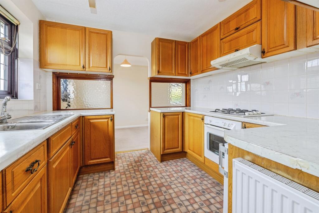 House in North Kesteven, Washingborough - More