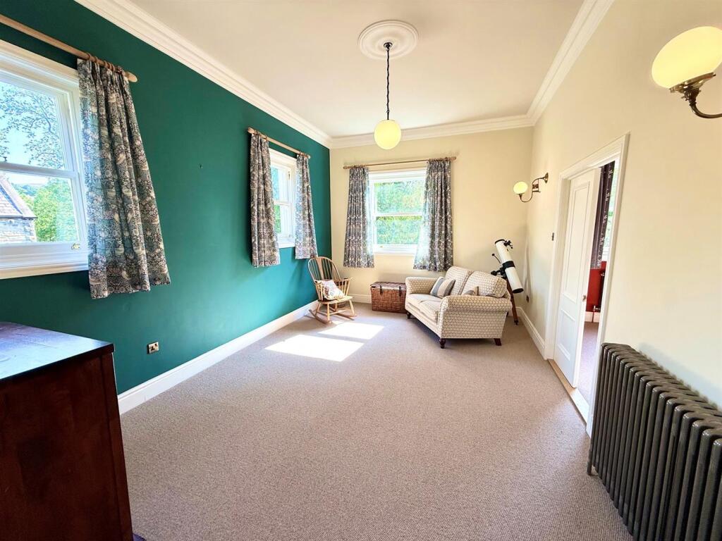 Apartment in Stockport - View 3