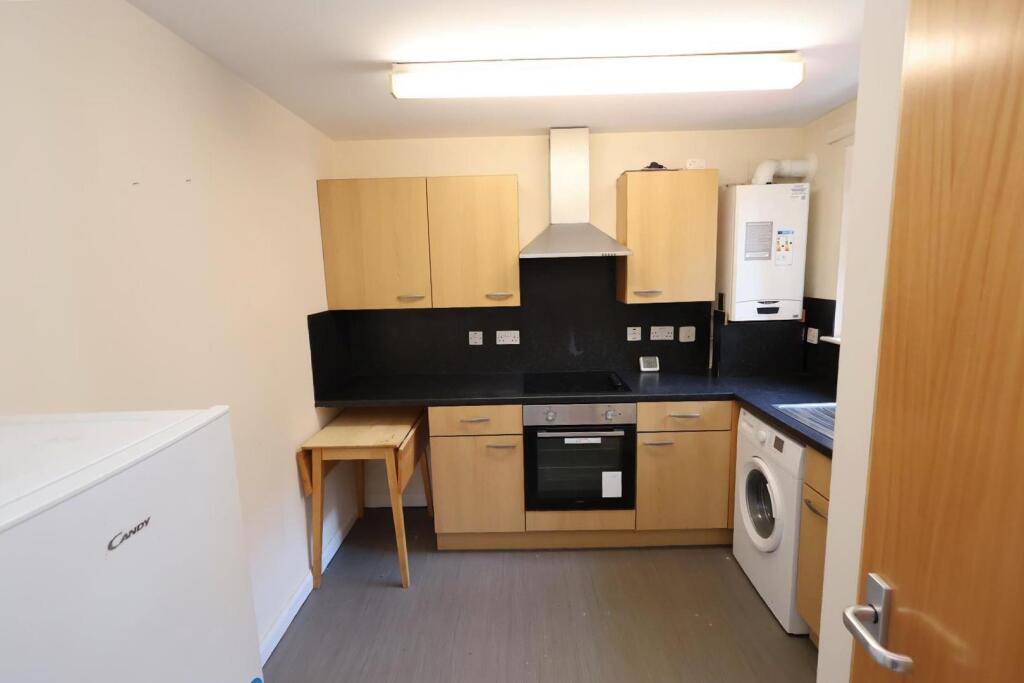 Apartment in Paisley, Inverclyde - View 4