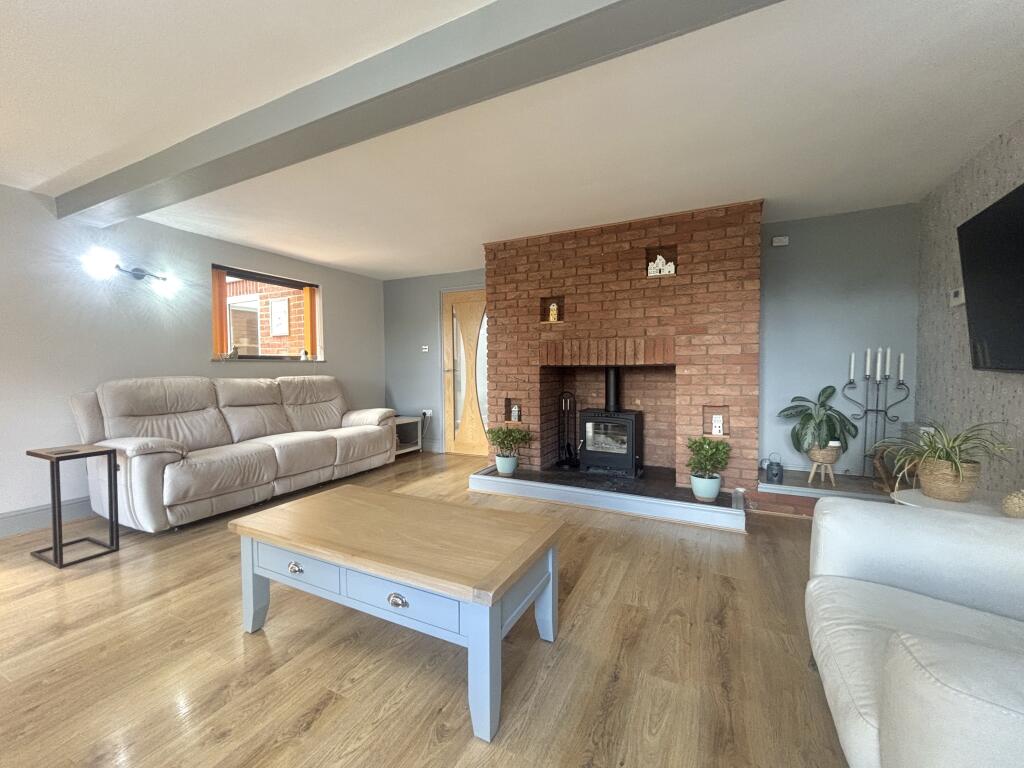 Grange Road, Hainford, Norfolk, NR10 - View 3