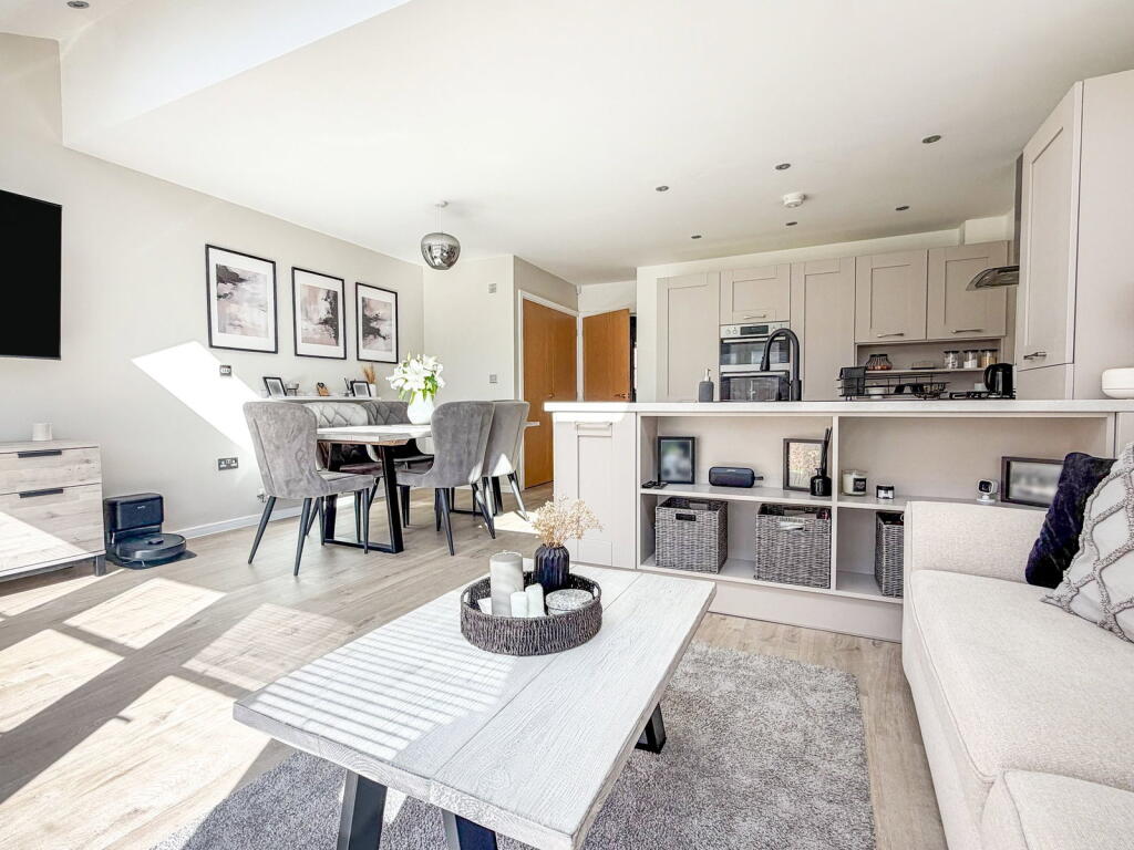 Beamshaw Way, Wakefield, West Yorkshire, WF3 4FY photo 4