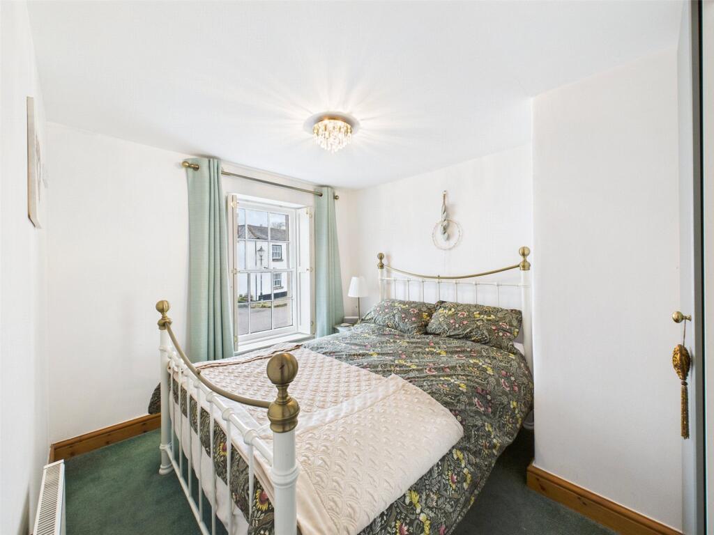 Castle Street, Winkleigh, Devon - View 6