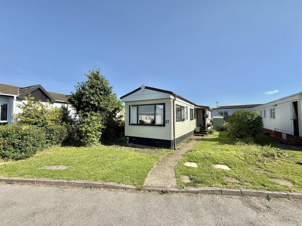 Main image of property: Bedford Road, Henlow, SG16