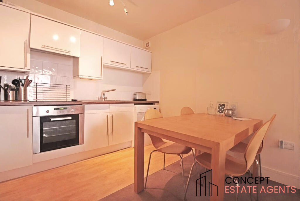Apartment in London - View 4