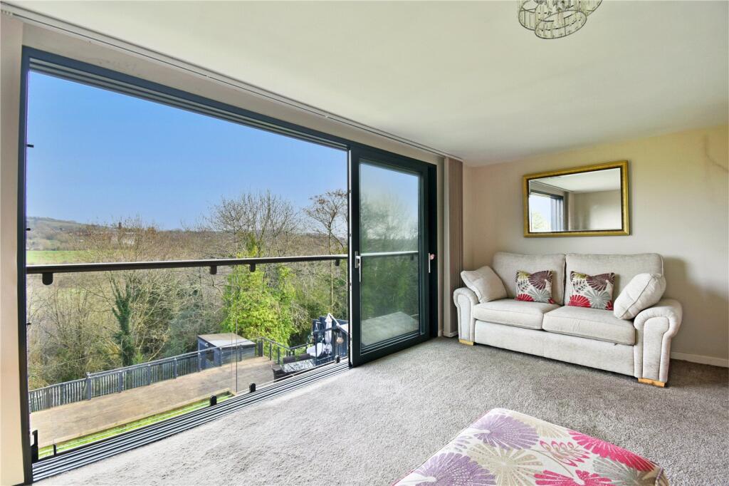 Rivermead Road, Denton, Tameside, M34 photo 2