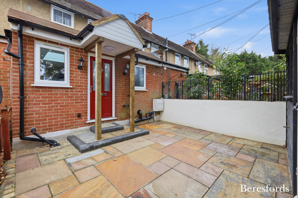 Main image of property: Trimble Close, Ingatestone, CM4