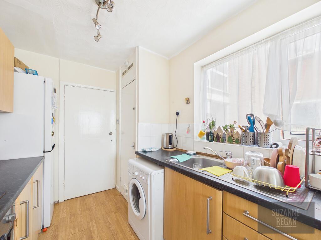 Apartment in Coventry, Willenhall - View 3