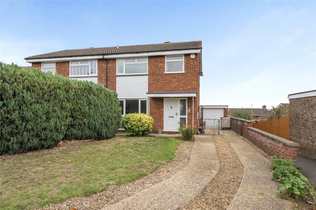 3-bed semi-detached on Rowlandson Way, Bedford, Bedfordshire, MK41, £350,000