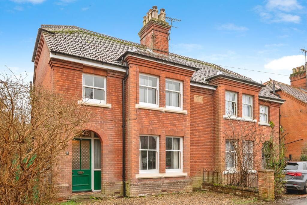 Main image of property: Oakfield Road, Aylsham, Norwich