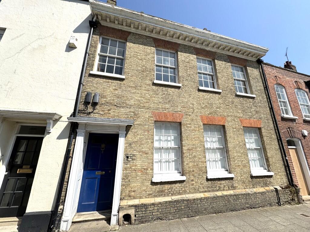 Main image of property: KING'S LYNN - King Street- Prime Town Centre Office Premises with Parking