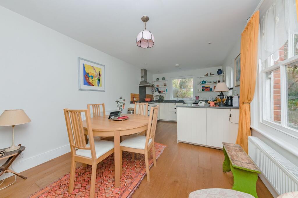 The Avenue, Lewes, BN7 photo 4