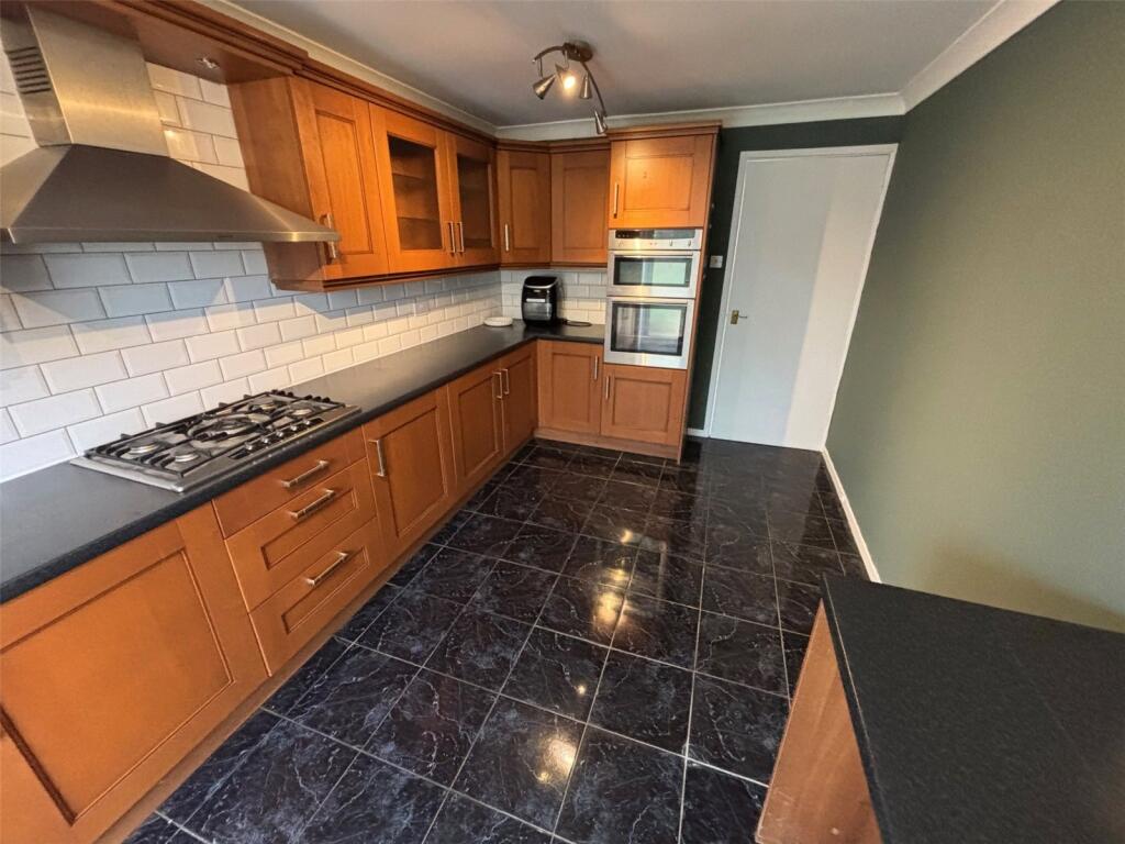 Juniper Drive, Trench, Telford, Shropshire, TF2 photo 2