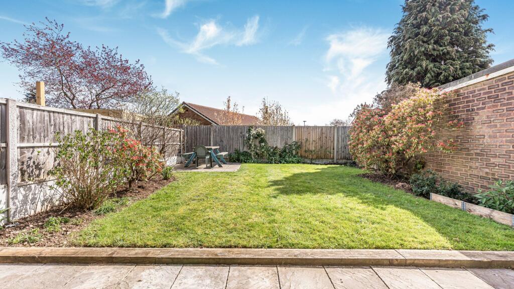 Additional image 21 of Sharrat Field, Four Oaks, B75