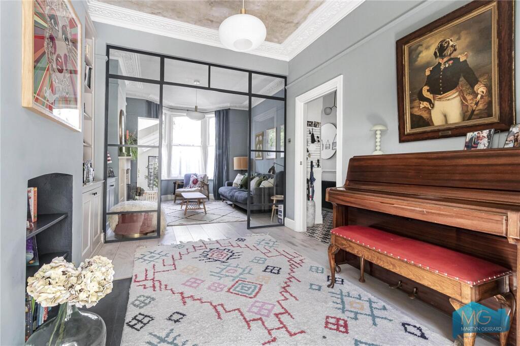 House in London, Finsbury Park - View 4