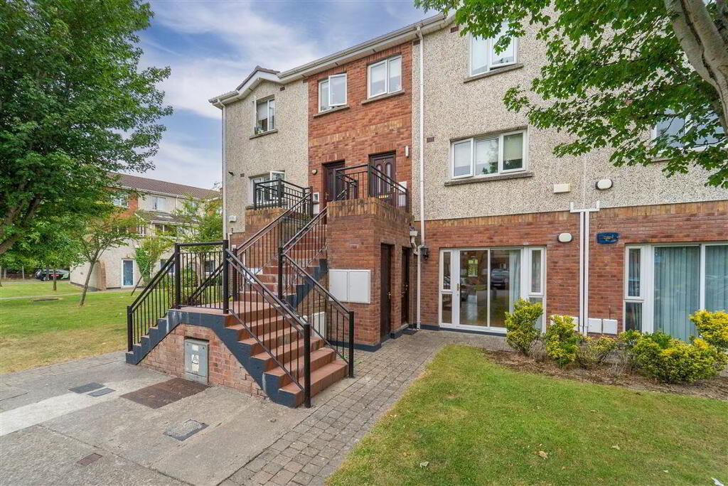 Main image of property: 8 Carrigmore Manor, Citywest, Dublin