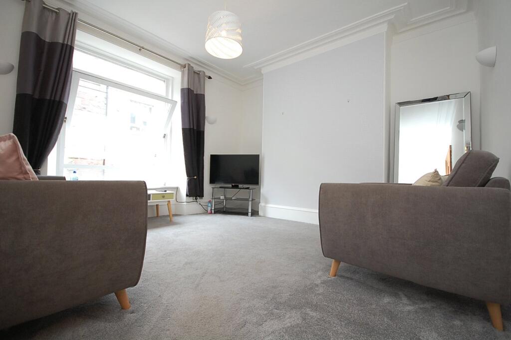 Apartment in Aberdeen, Gilcomston, Rosemount and Mile End - View 4
