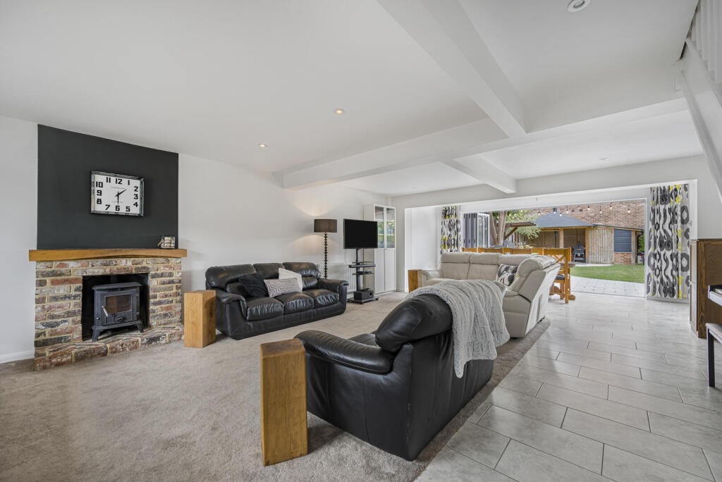 House in Dartford, Stonehill Woods Park, Joydens Wood - View 2