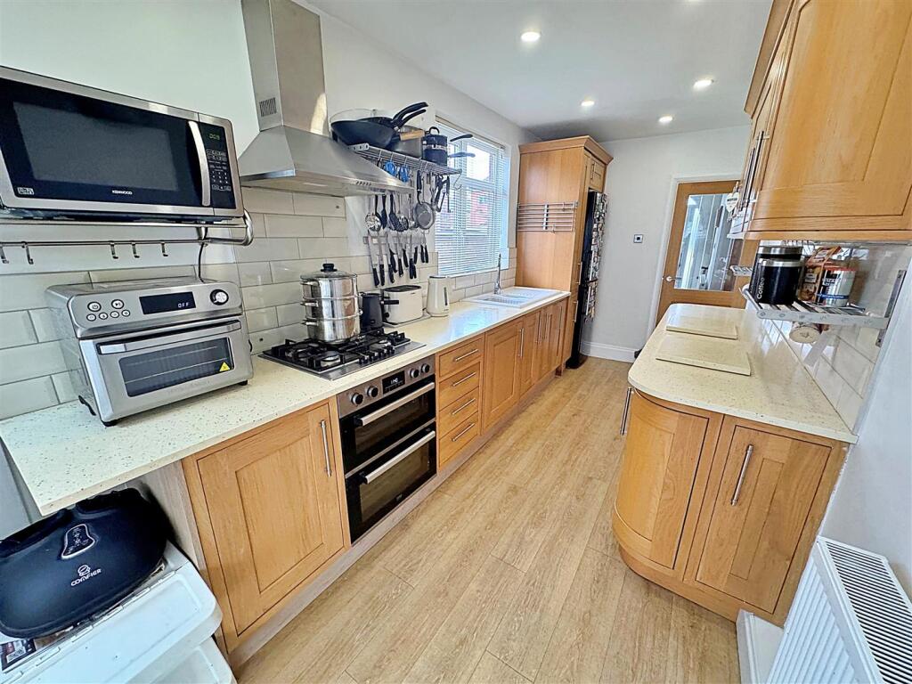 House in Cleethorpes, New Clee - View 3