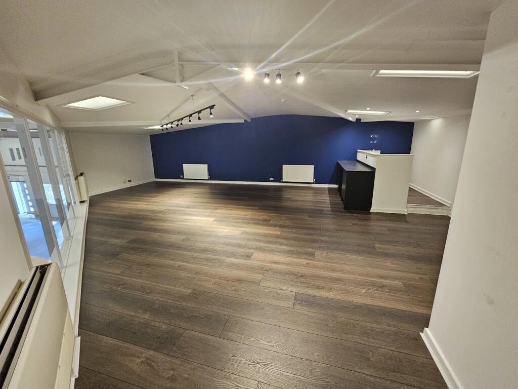 Additional image 11 of Unit 15-16,Aston Fields Industrial Estate, Aston Road, Bromsgrove, B60 3EX