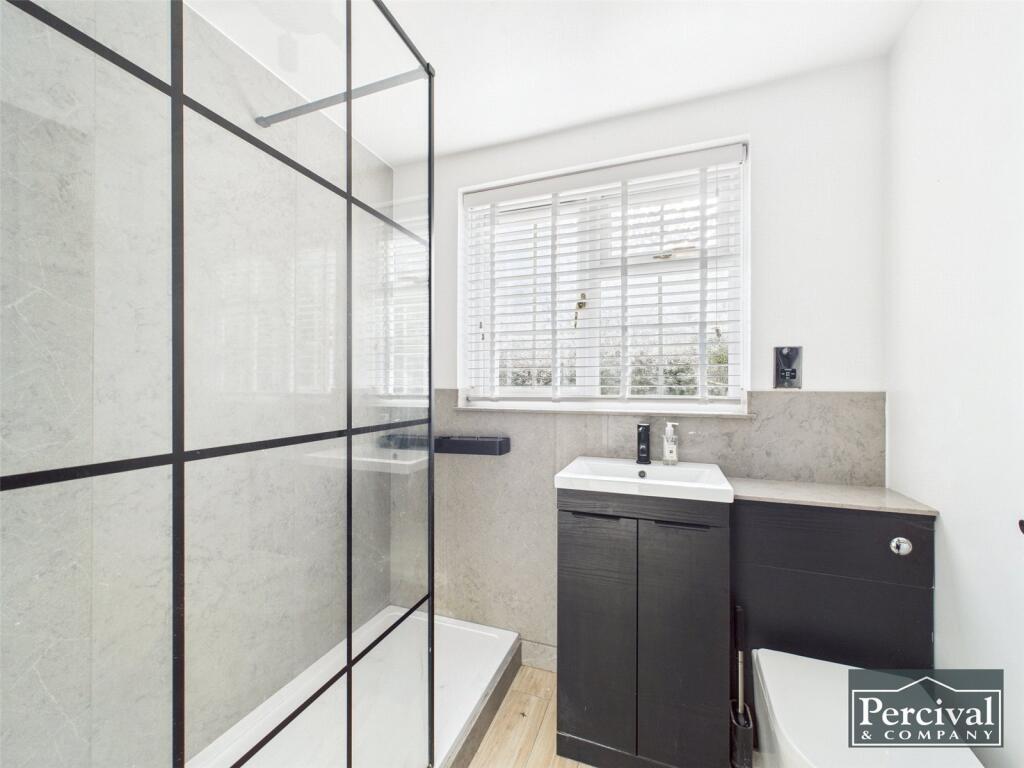 Queens Road, Earls Colne, Colchester, Essex, CO6 – pohled 4