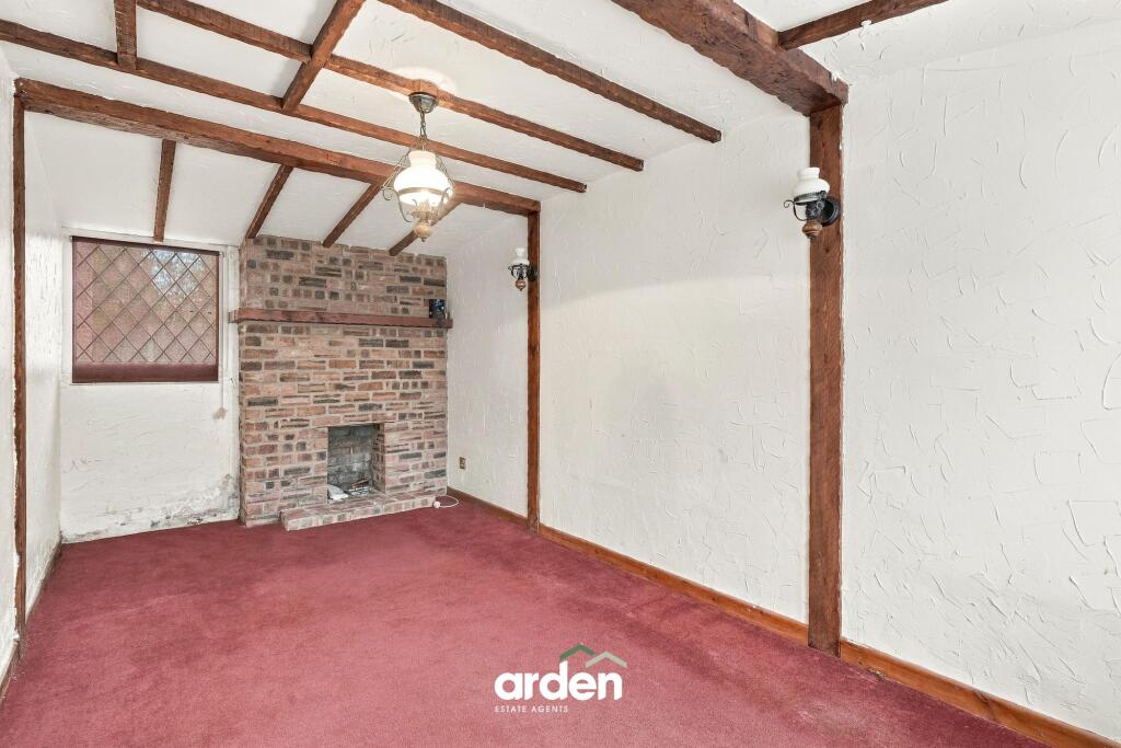 Wyre Close, Rednal, B45 photo 5