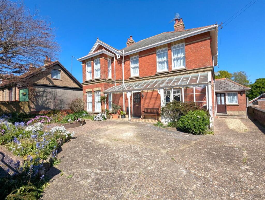 Main image of property: Carter Avenue, Shanklin