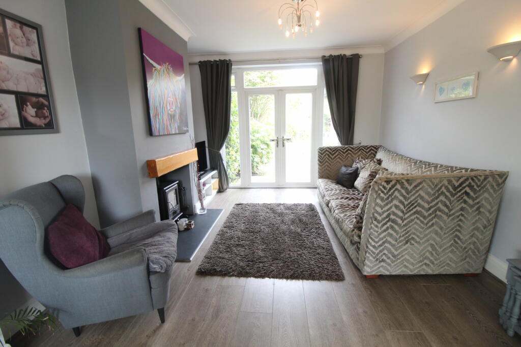 House in Stockport, Greater Manchester - View 5