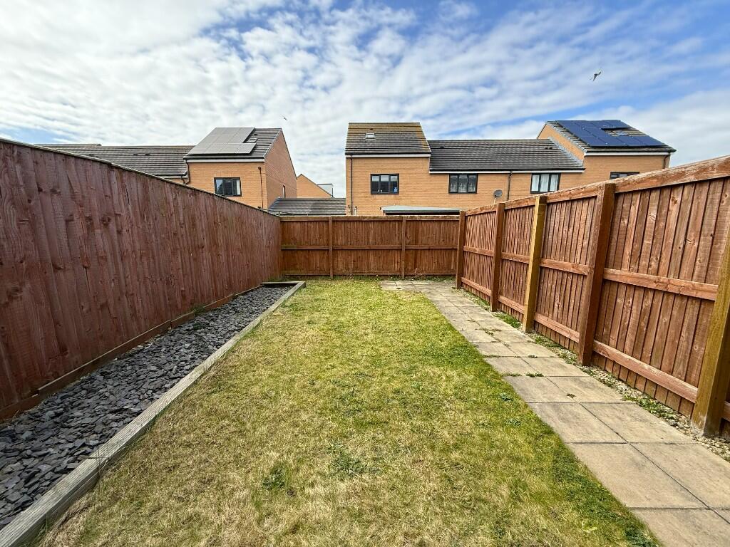 Westmorland Road, Redcar, North Yorkshire, TS10 photo 4