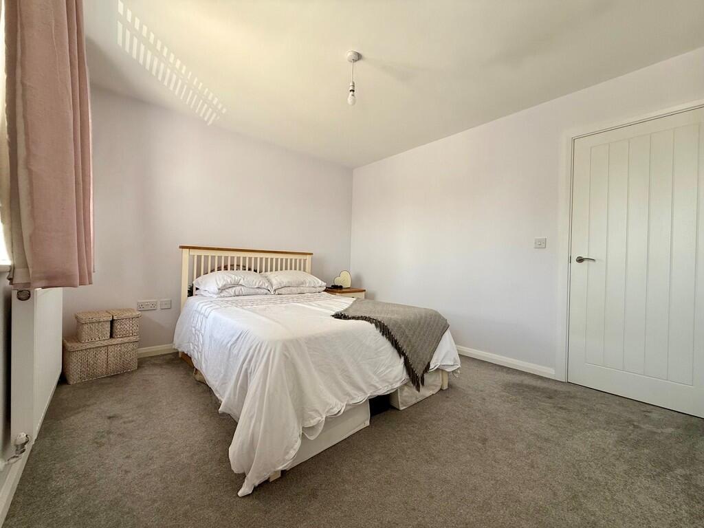 Brendon Drive, Rushmere St. Andrew - More