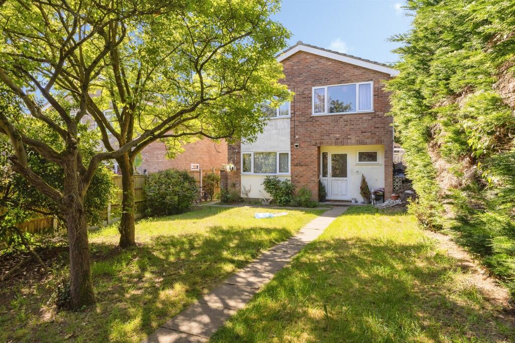 Main image of property: Nightingale Drive, Taverham, Norwich