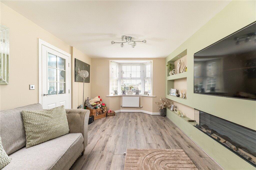 House in Bradford, Manywells Height, Cullingworth - View 4