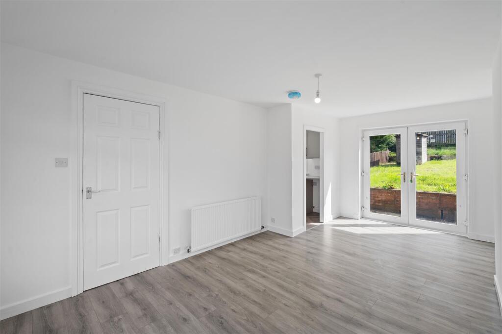 House in Whitburn, West Lothian - View 5