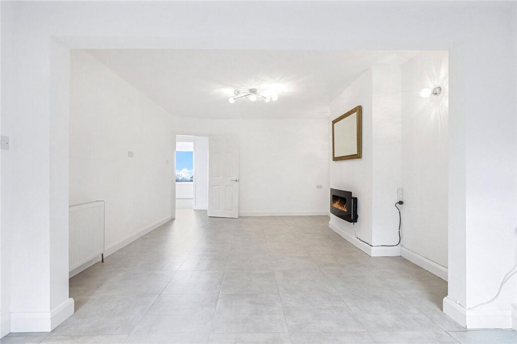 House in Stockton-on-Tees - More