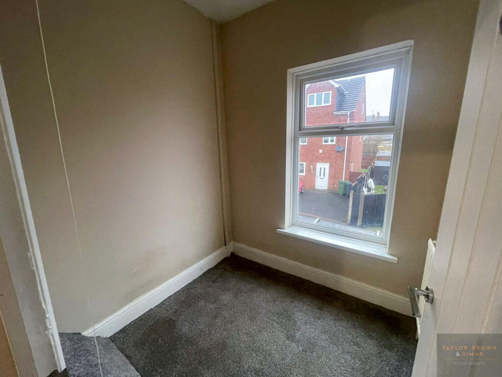 House in Heanor - More